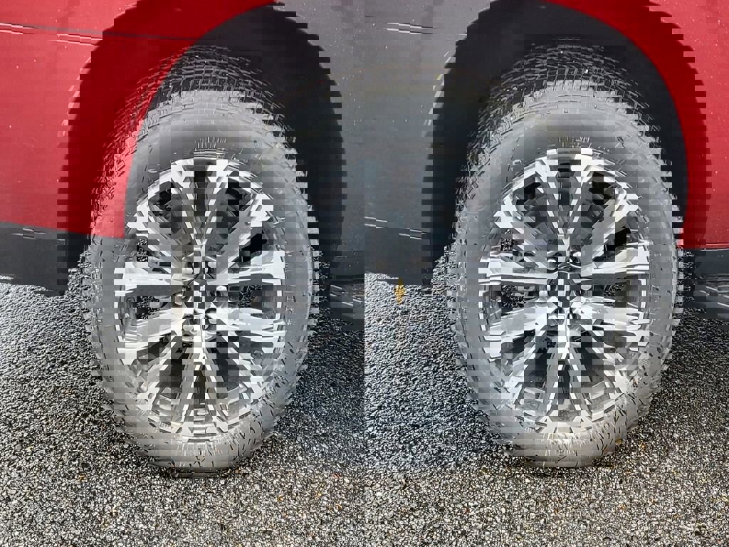 New 2025 Chevrolet Suburban High Country image 5