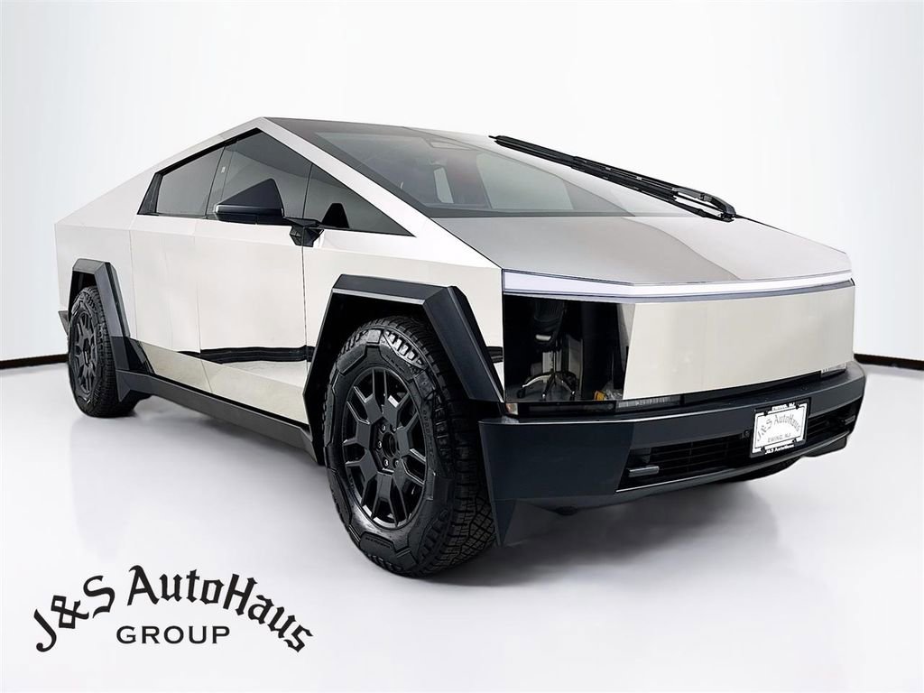 Used 2024 Tesla Cybertruck AWD Crew Cab image 1