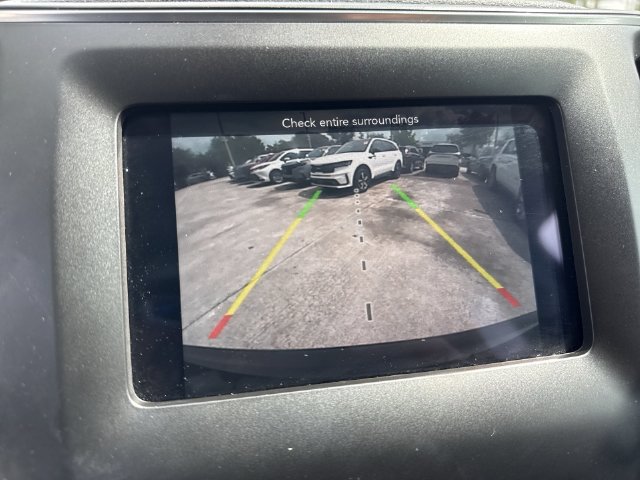 Used 2019 Jeep Cherokee Latitude Plus FWD image 17