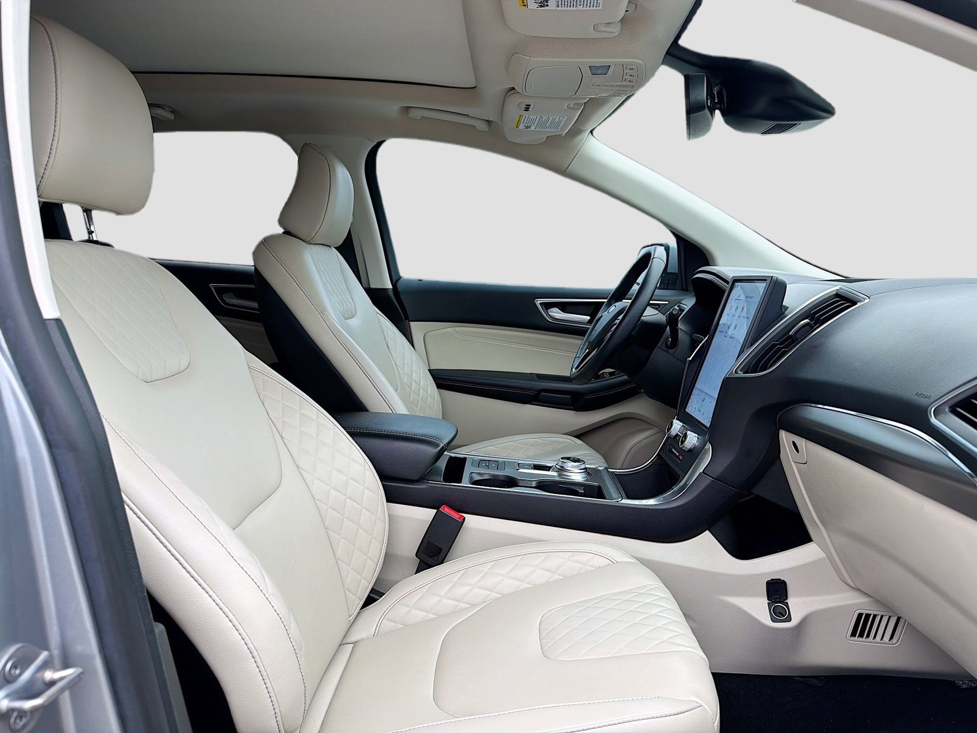 Used 2023 Ford Edge Titanium AWD/4WD image 30