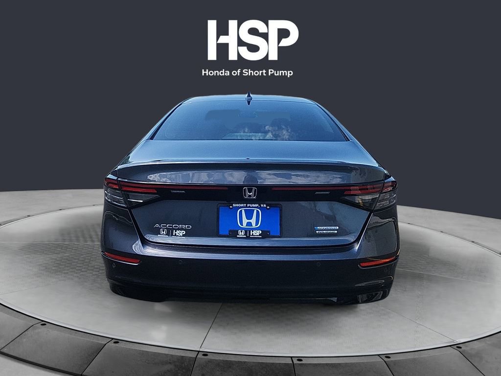 Used 2023 Honda Accord Touring image 4