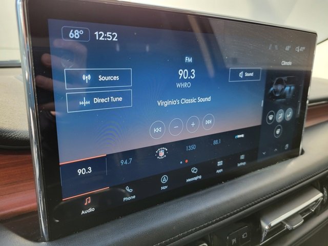 Used 2022 Lincoln Nautilus Reserve image 36