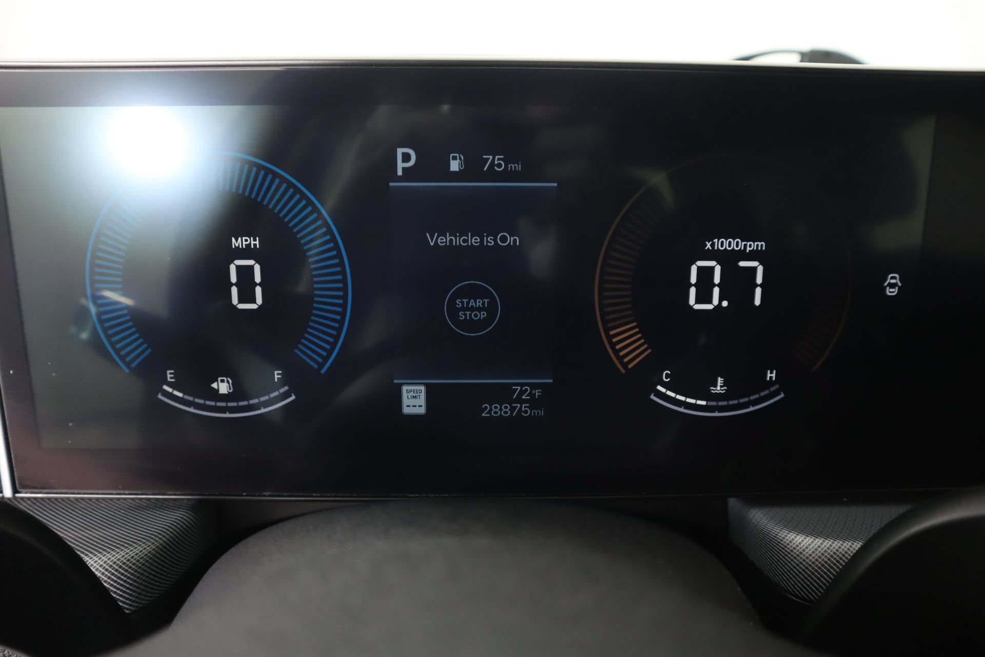 Used 2025 Hyundai Sonata SEL FWD image 4
