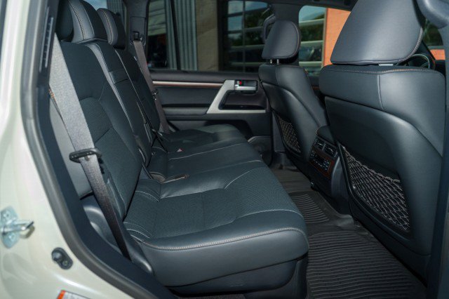 Used 2020 Toyota Land Cruiser Heritage Edition AWD/4WD image 20