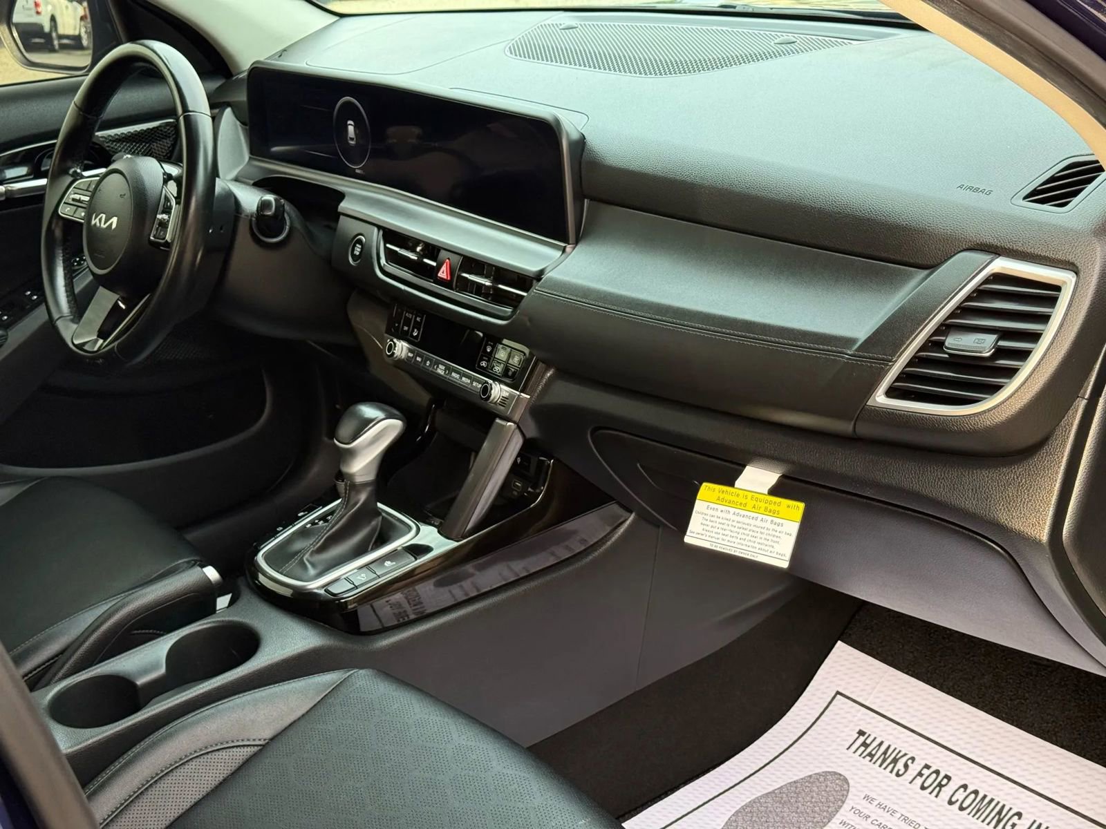 Used 2024 Kia Seltos EX image 18