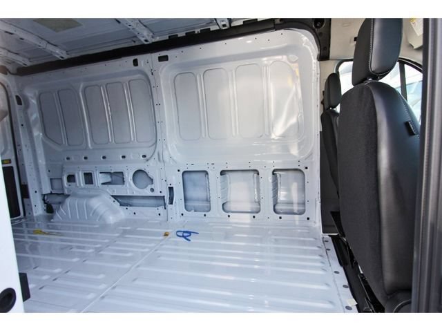 New 2025 Ford E-Transit 148 Medium Roof RWD image 10