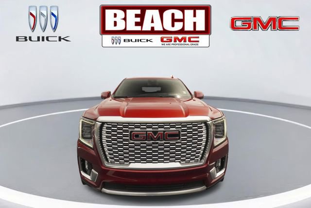 Used 2024 GMC Yukon Denali w/ LPO, Floor Liner Package AWD/4WD image 8