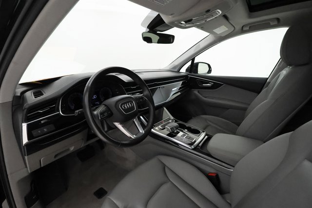 Used 2023 Audi Q7 3.0T Premium Plus image 11