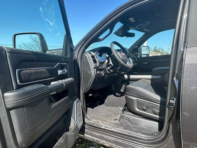 New 2025 RAM 2500 Laramie image 16