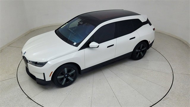 Used 2022 BMW iX xDrive50 w/ Premium Package image 77
