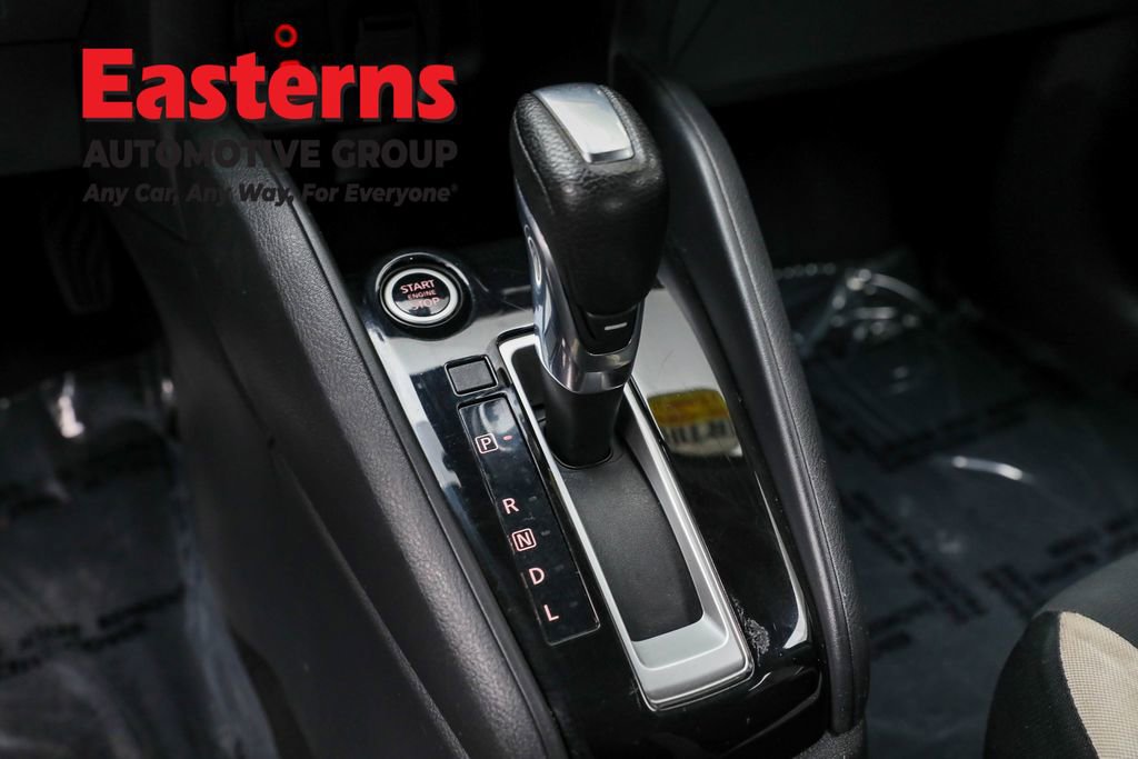 Used 2021 Nissan Versa SV image 13