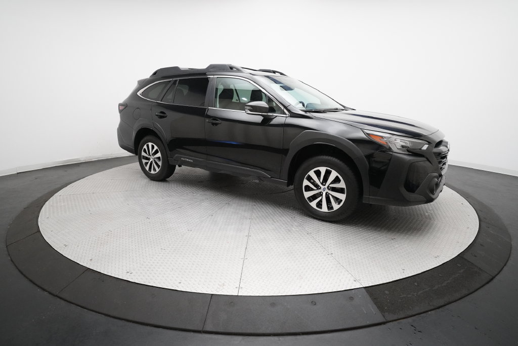 Used 2024 Subaru Outback Premium AWD/4WD image 35