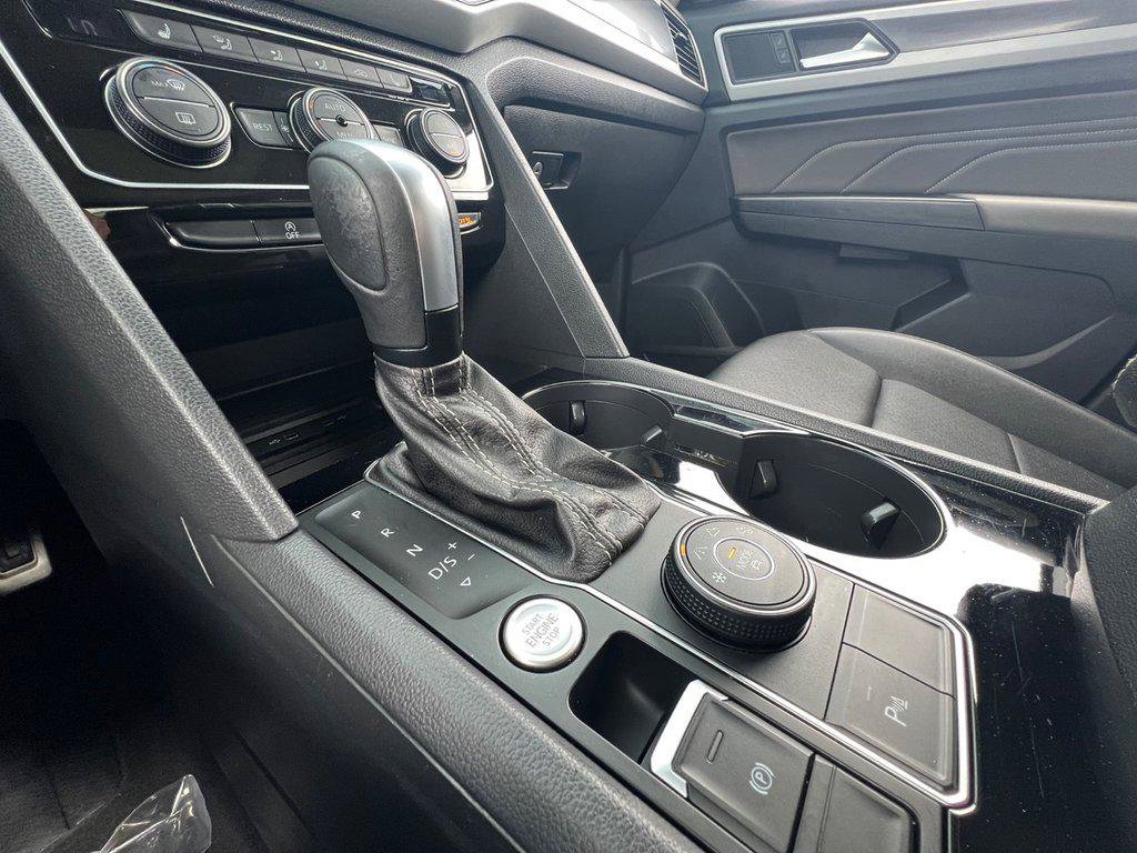 Certified 2021 Volkswagen Atlas SEL R-Line AWD/4WD image 18