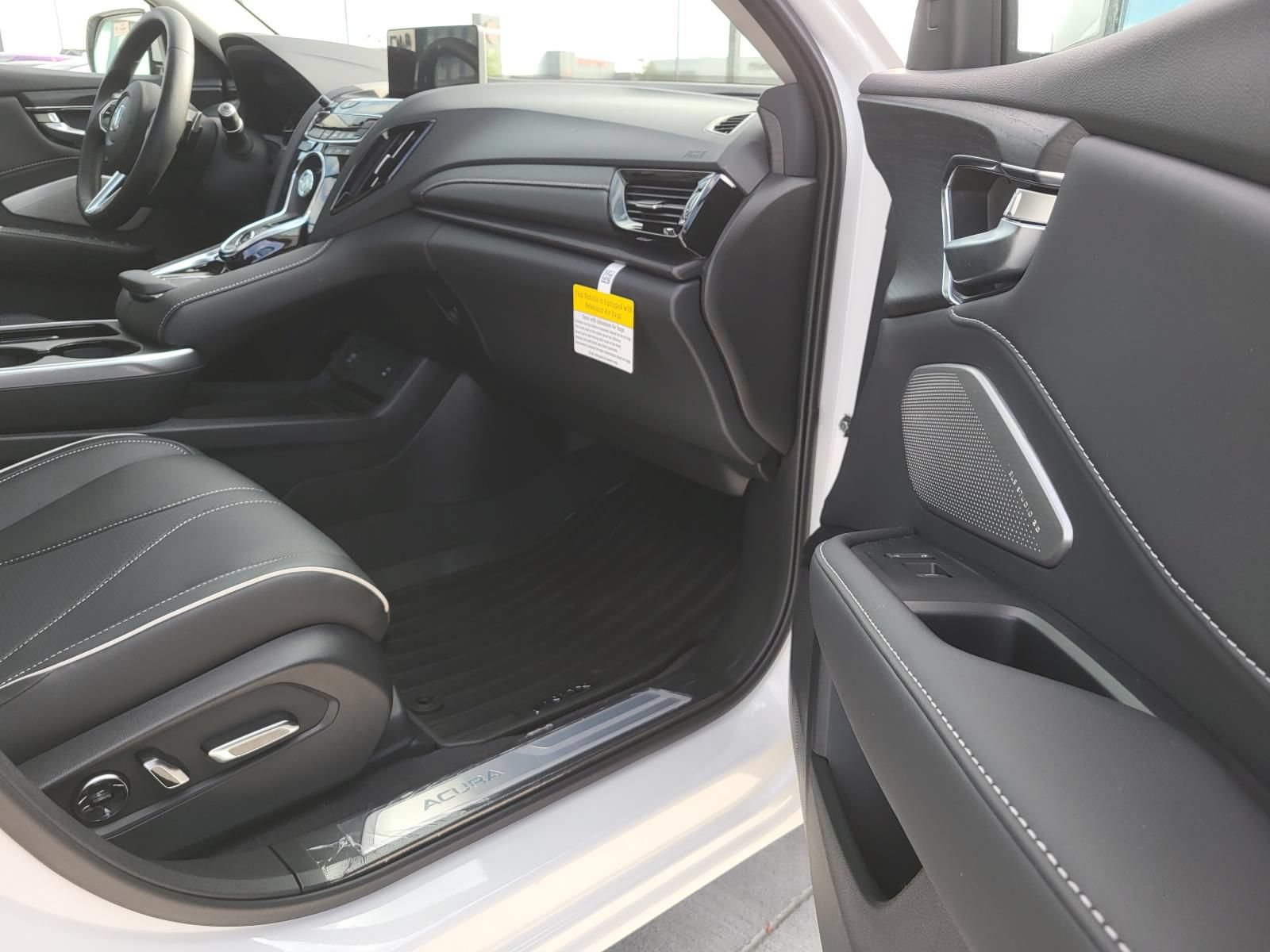 New 2026 Acura RDX SH-AWD w/ Advance Package image 8