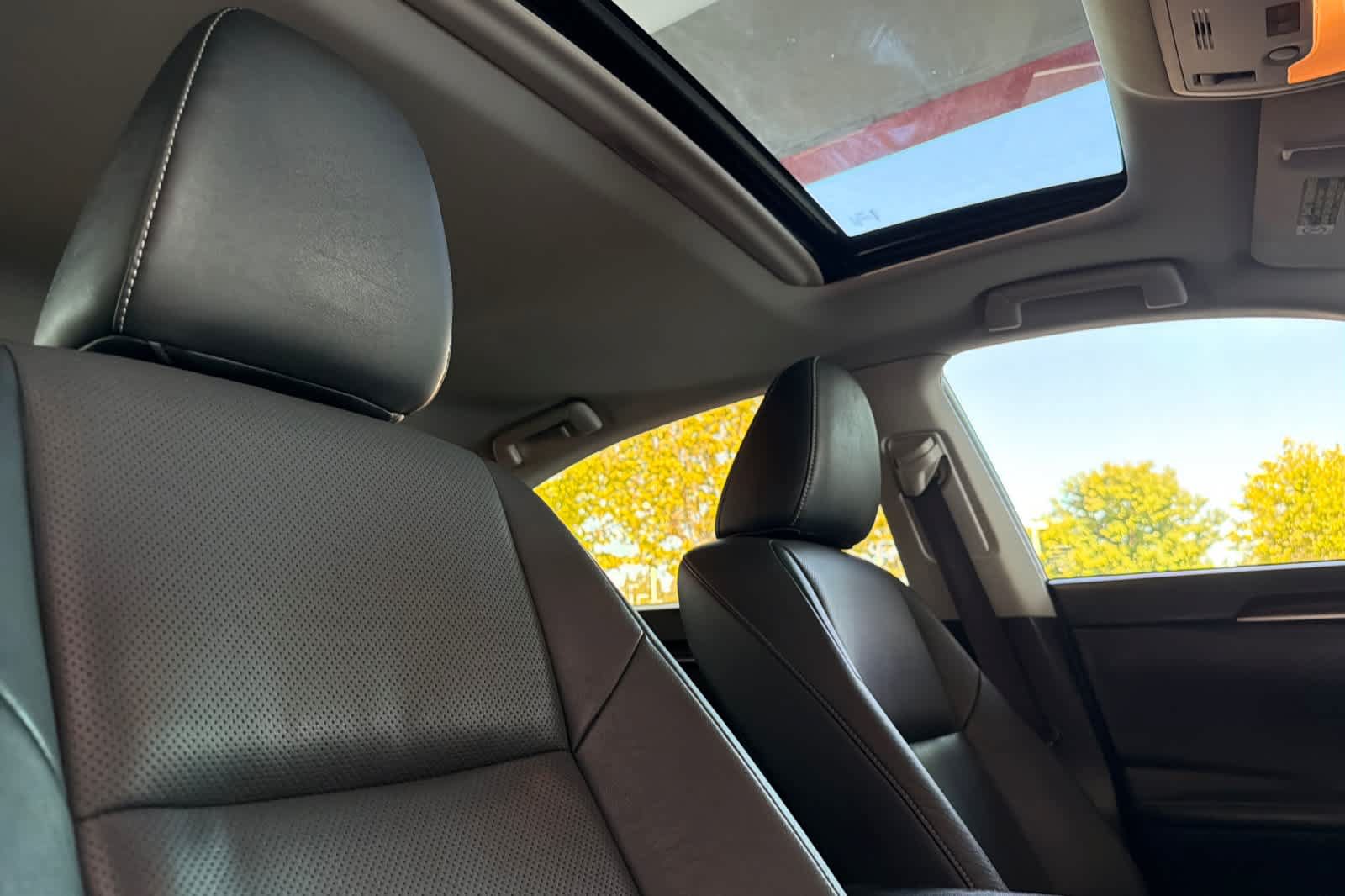 Used 2014 Lexus ES 350 w/ Premium Package FWD image 17
