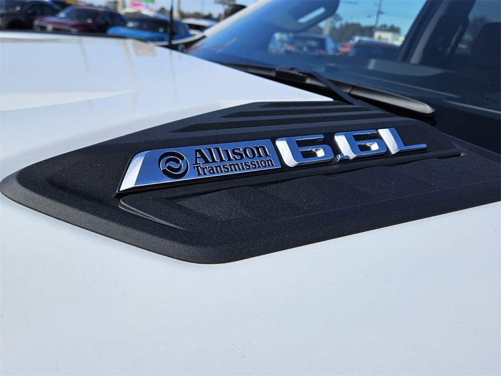 Used 2026 Chevrolet Silverado 2500 Custom w/ Custom Value Package image 19