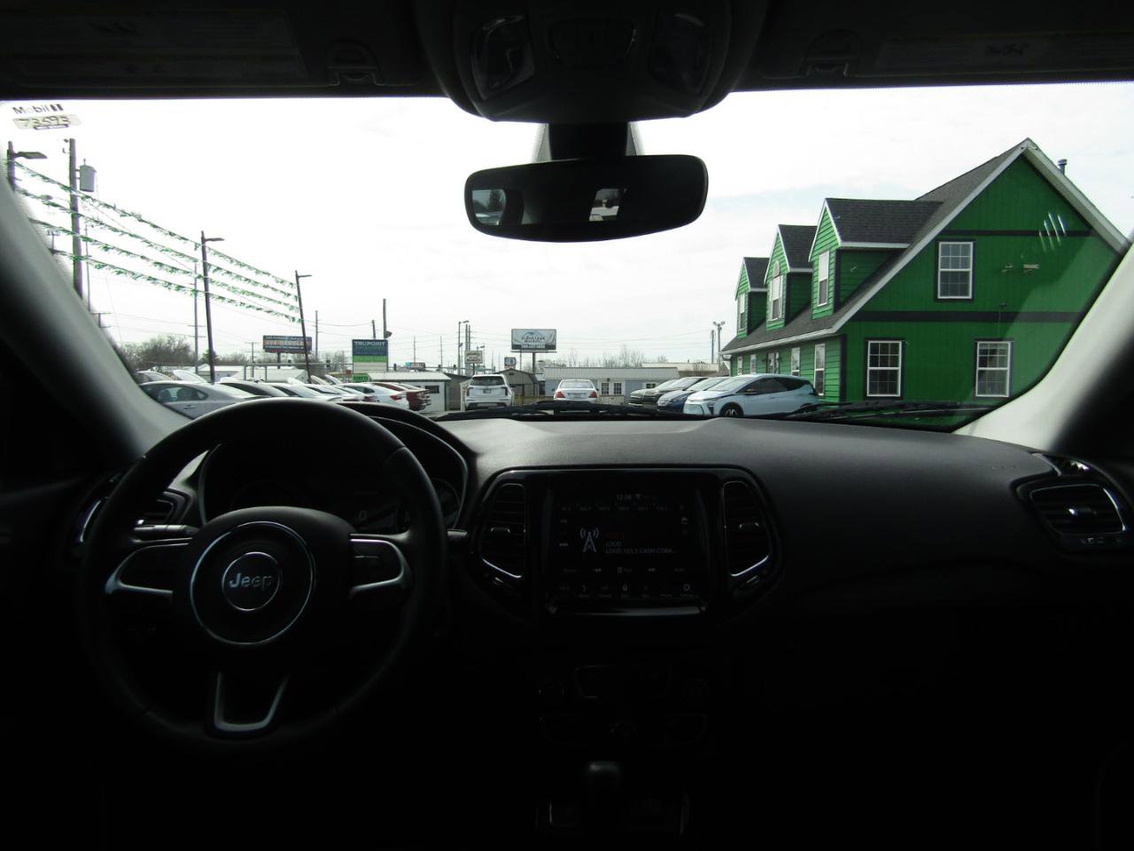 Used 2018 Jeep Compass Altitude w/ Popular Equipment Group image 9