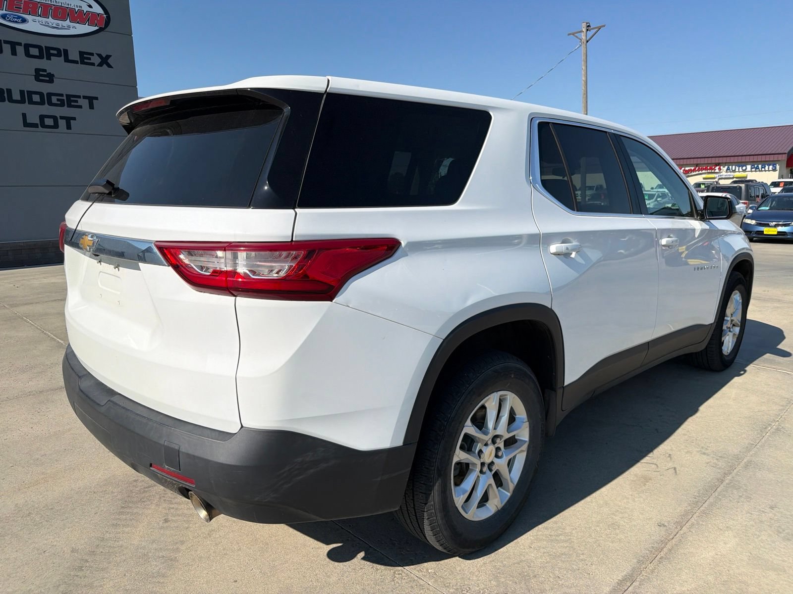 Used 2018 Chevrolet Traverse LS FWD image 8