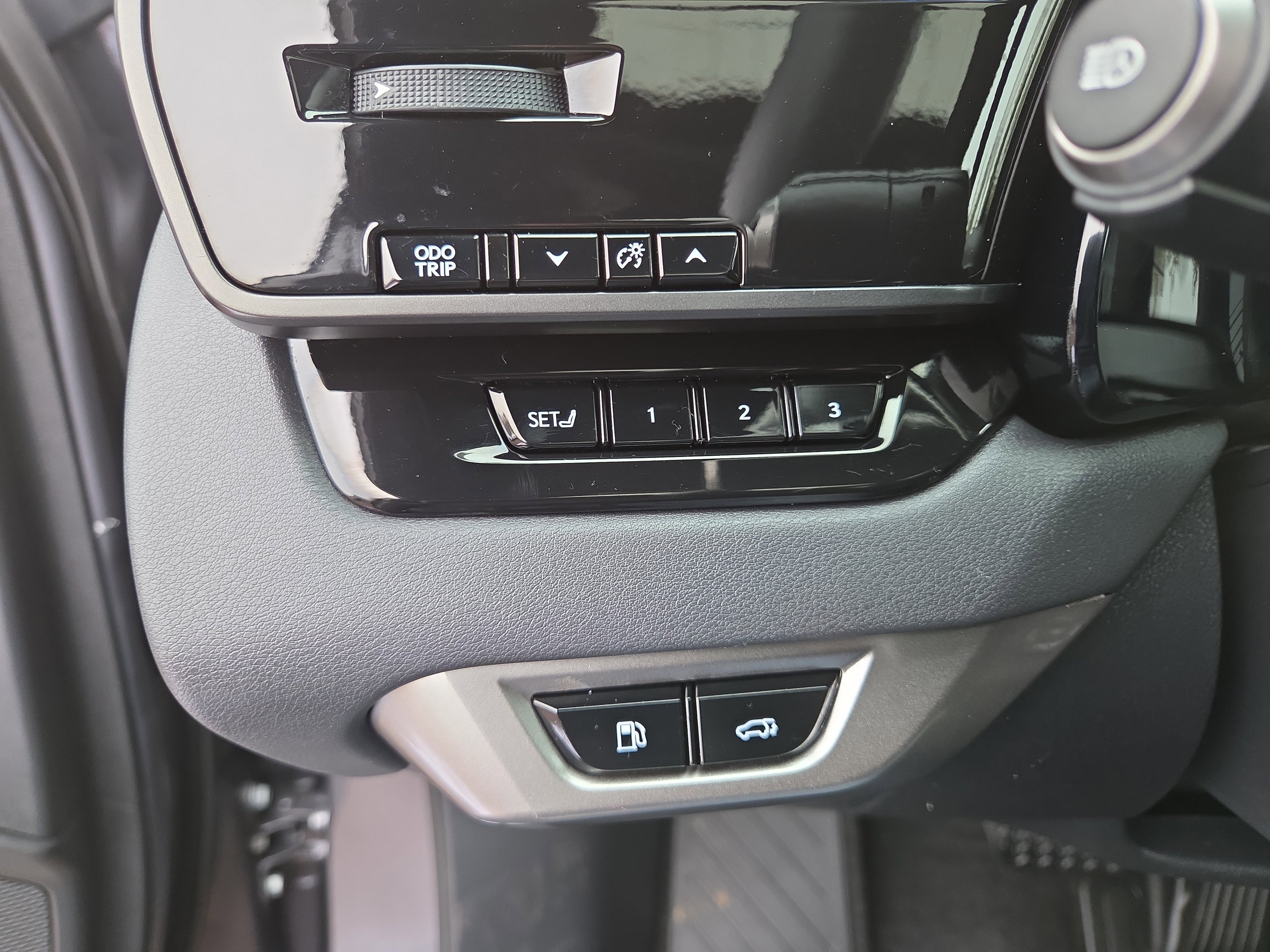 Certified 2023 Lexus RX 350 Premium image 32