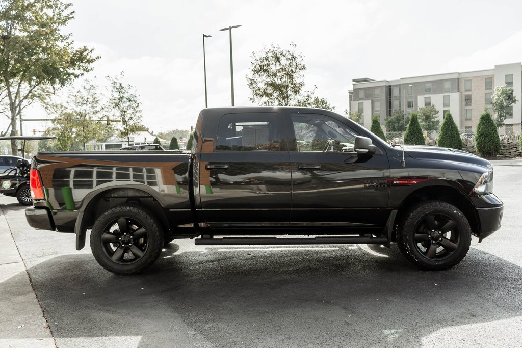 Used 2019 RAM 1500 Classic SLT w/ Black Appearance Group image 3