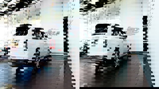 Used 2019 Rolls-Royce Cullinan image 10