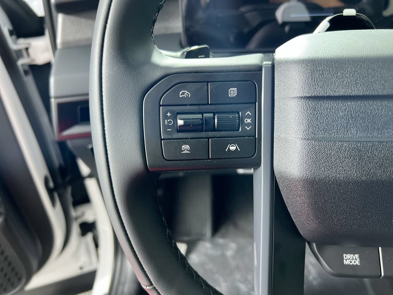 New 2027 Kia Telluride SX FWD image 16