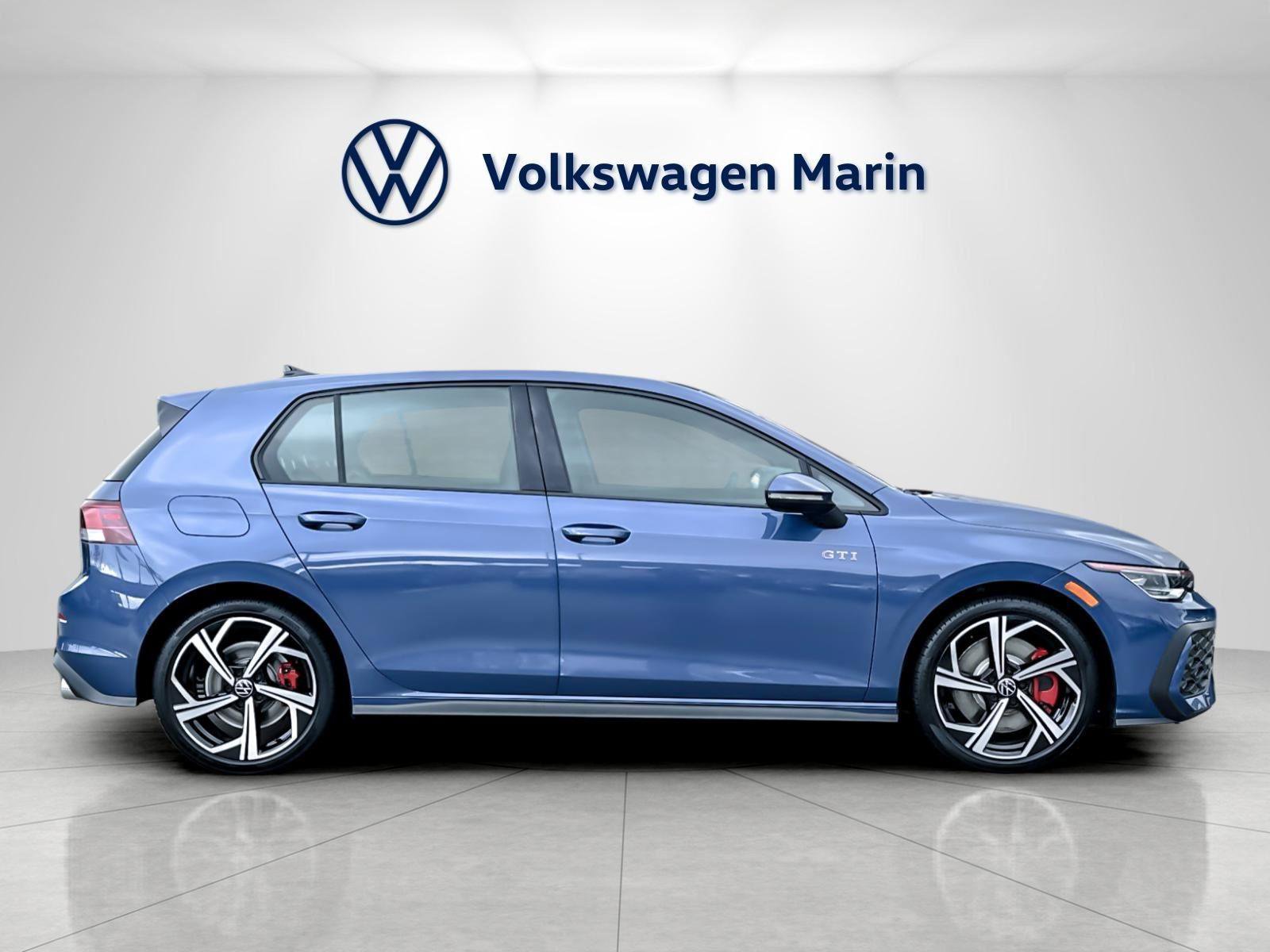 New 2026 Volkswagen GTI SE FWD image 6