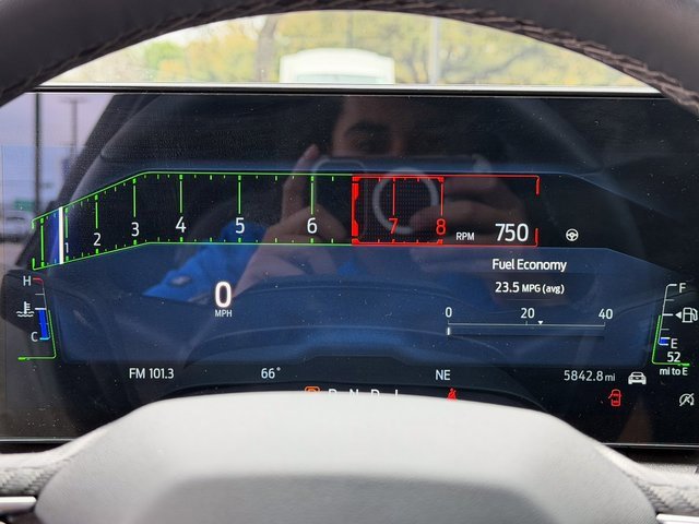 Used 2025 Ford Mustang EcoBoost image 12