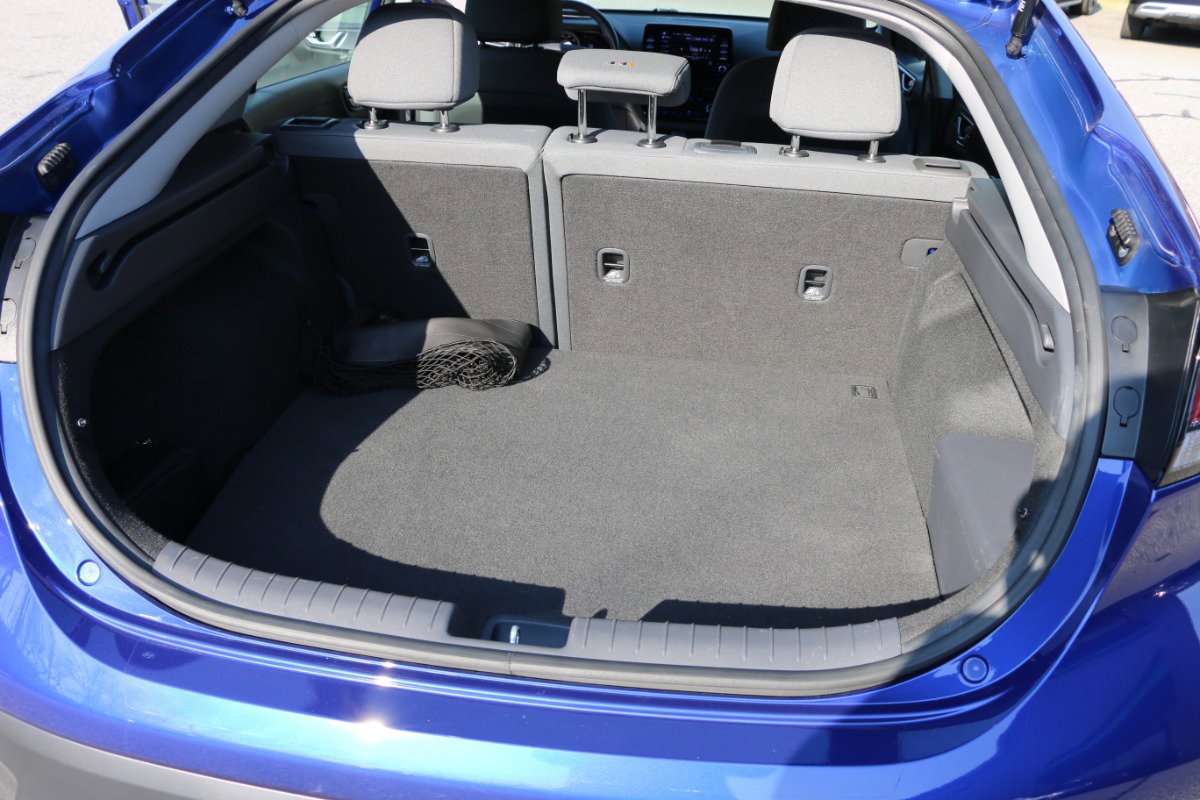 Used 2021 Hyundai Ioniq SE FWD image 29