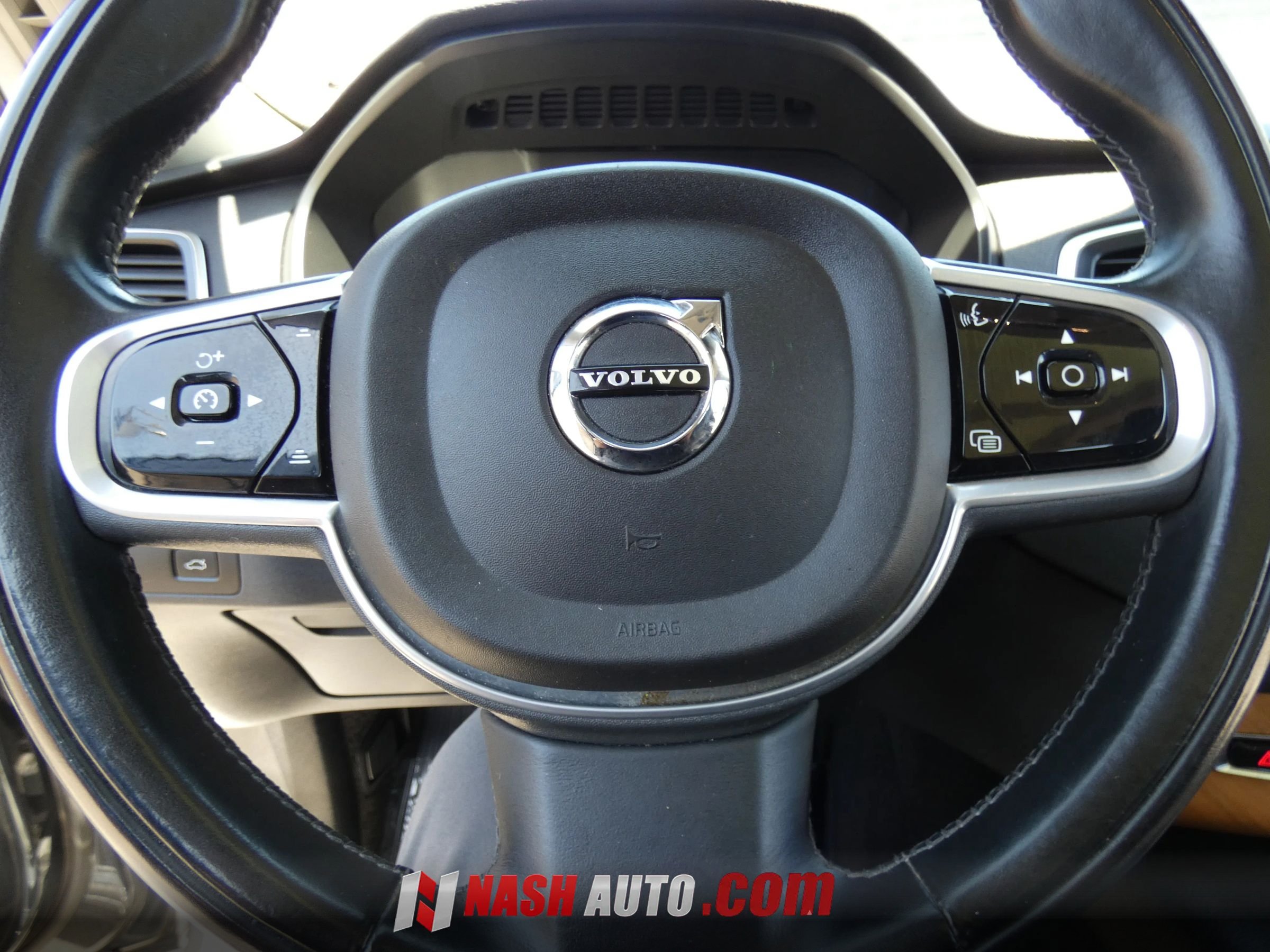 Used 2022 Volvo XC90 T5 Momentum w/ Climate Package AWD/4WD image 63