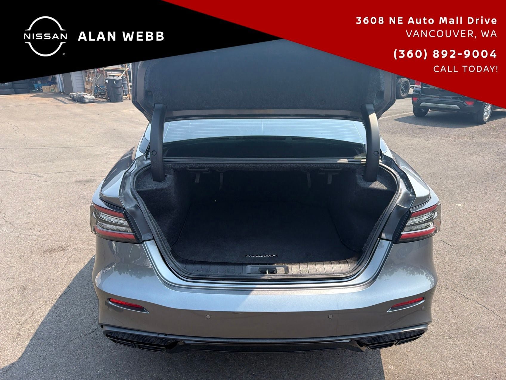 Used 2021 Nissan Maxima SR w/ Sport Mat Group FWD image 27