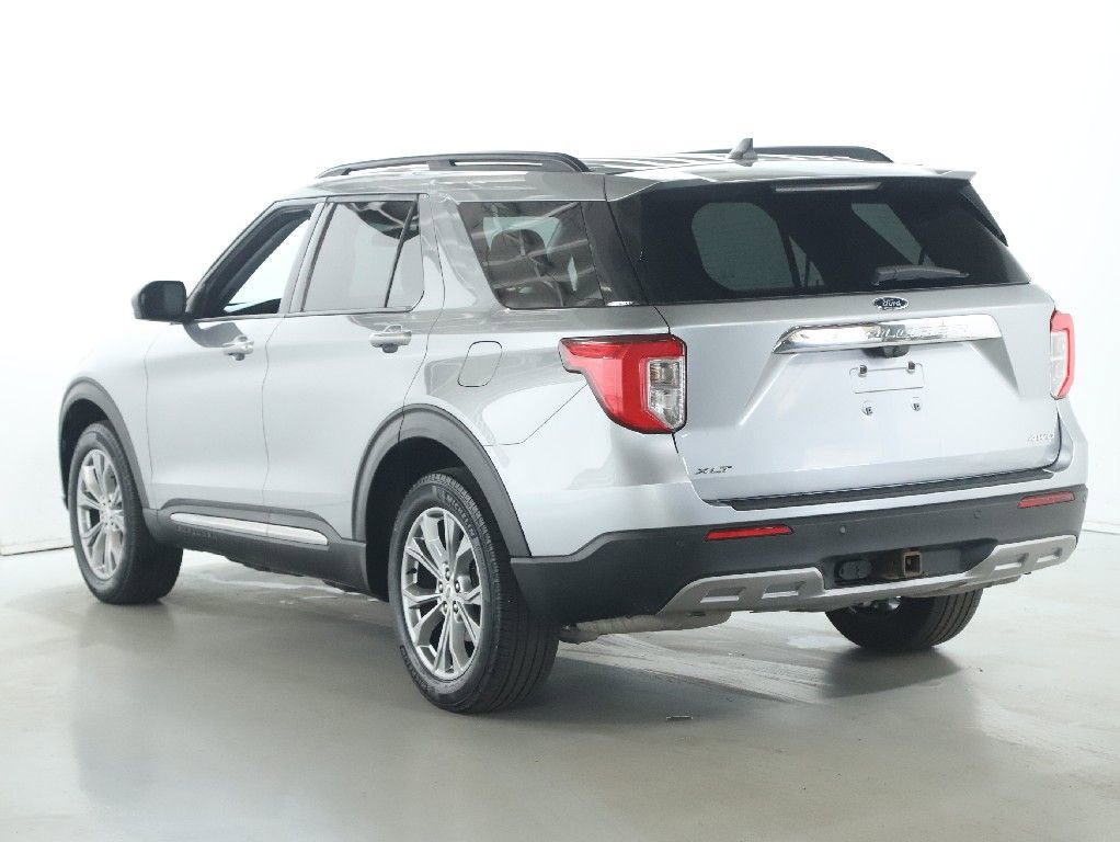 Used 2022 Ford Explorer XLT w/ Equipment Group 202A image 45