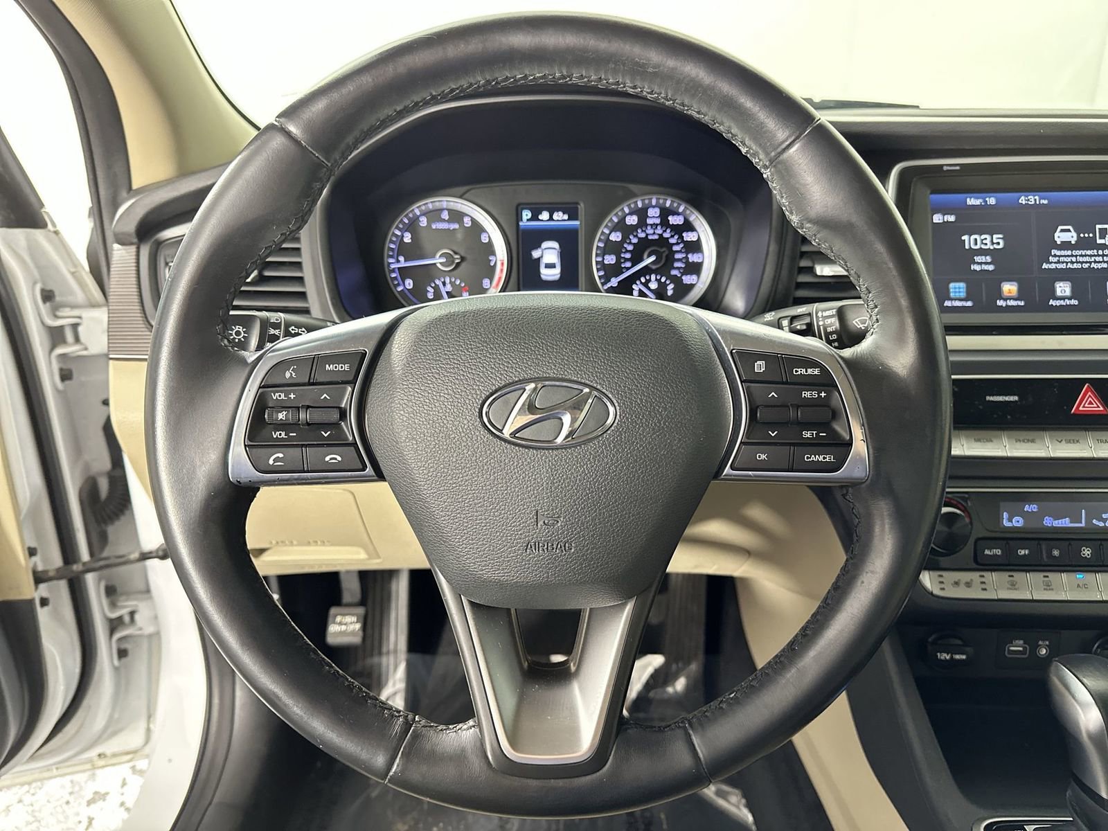 Used 2018 Hyundai Sonata Limited image 18