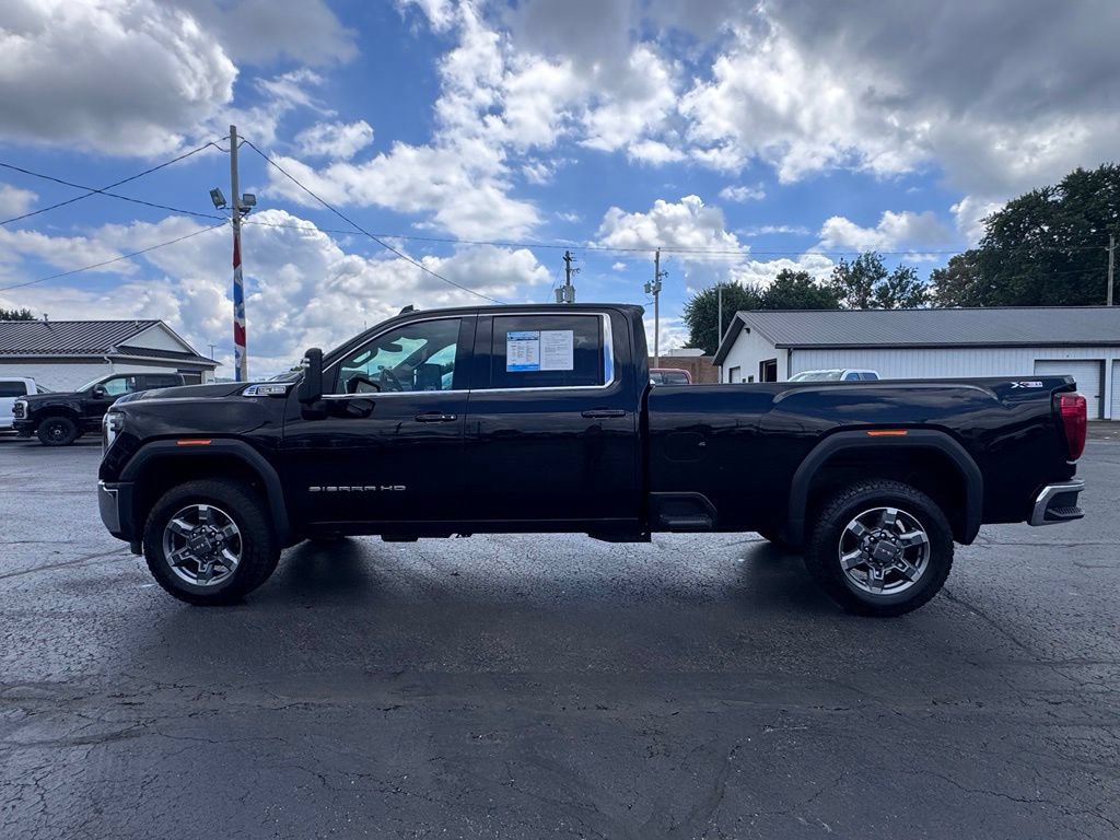 Used 2026 GMC Sierra 2500 SLE w/ SLE Value Package; AWD/4WD image 9