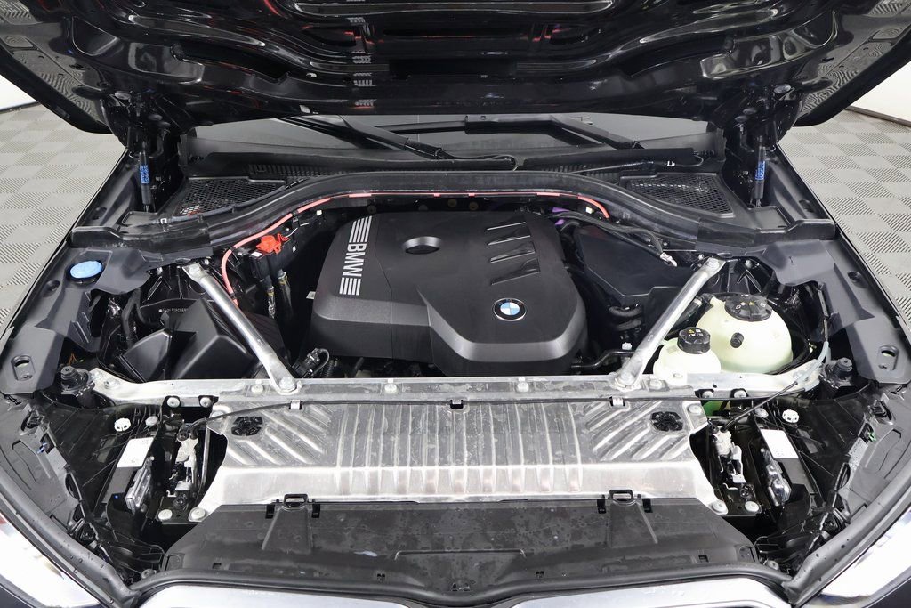 Used 2025 BMW X3 xDrive30i w/ Convenience Package image 15
