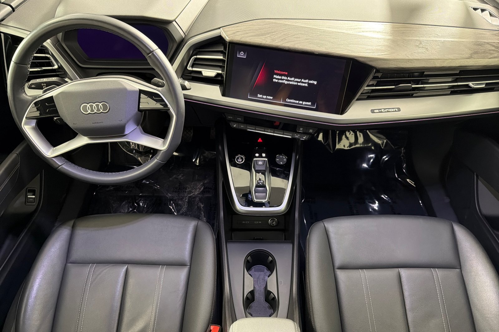 Used 2023 Audi Q4 e-tron Prestige AWD/4WD image 12