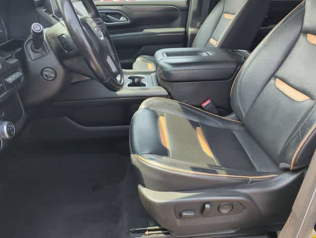 Used 2021 GMC Yukon XL AT4 w/ AT4 Premium Package AWD/4WD image 16
