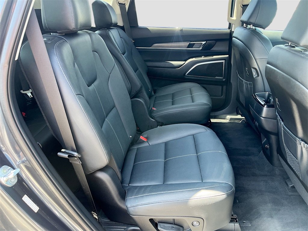 Used 2022 Kia Telluride SX image 30