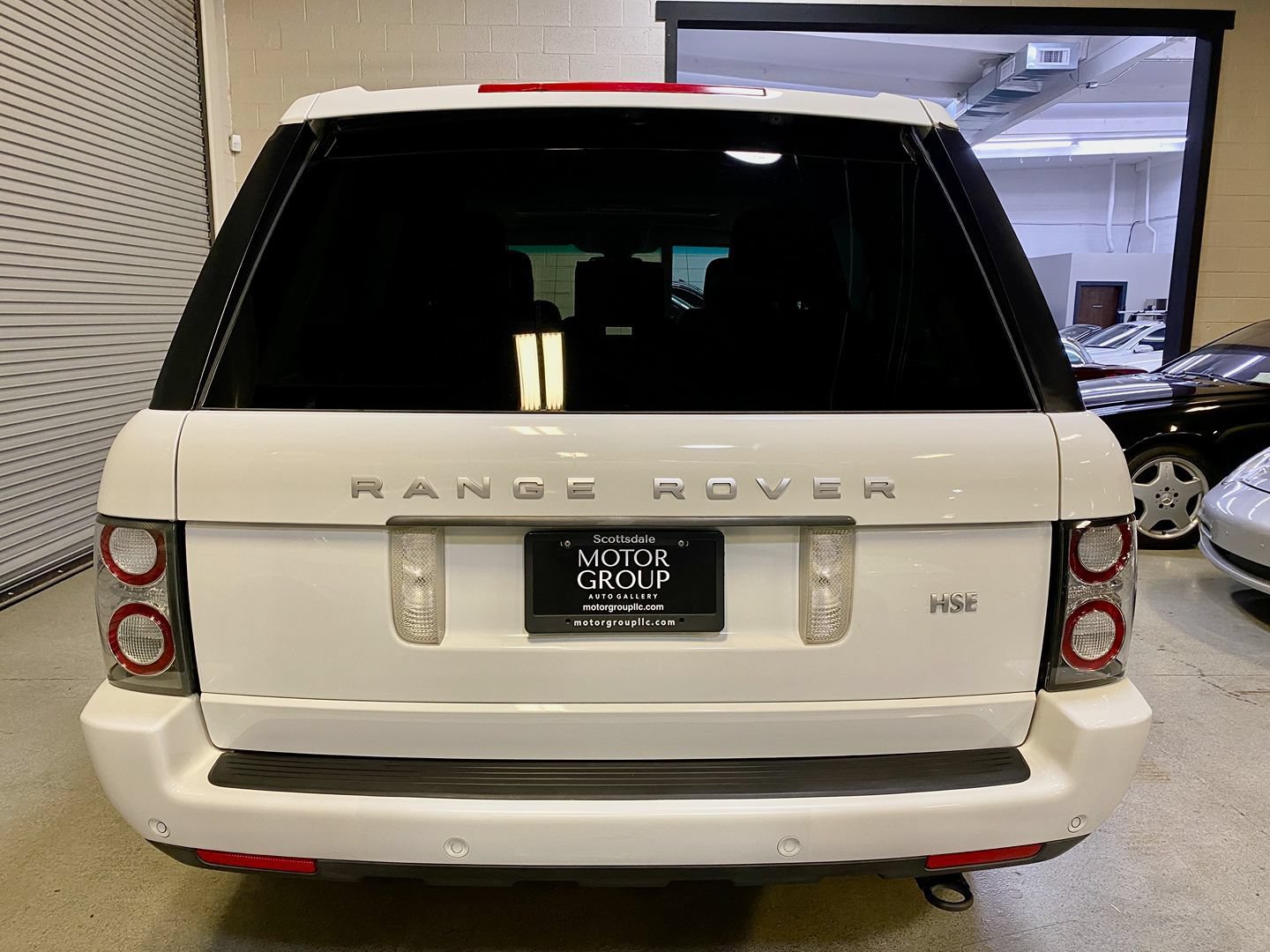 Used 2011 Land Rover Range Rover HSE LUX AWD/4WD image 7