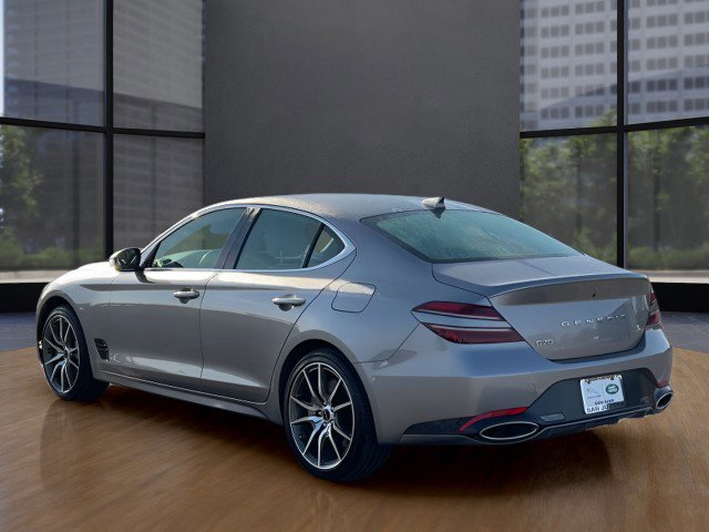 Used 2025 Genesis G70 2.5T image 3