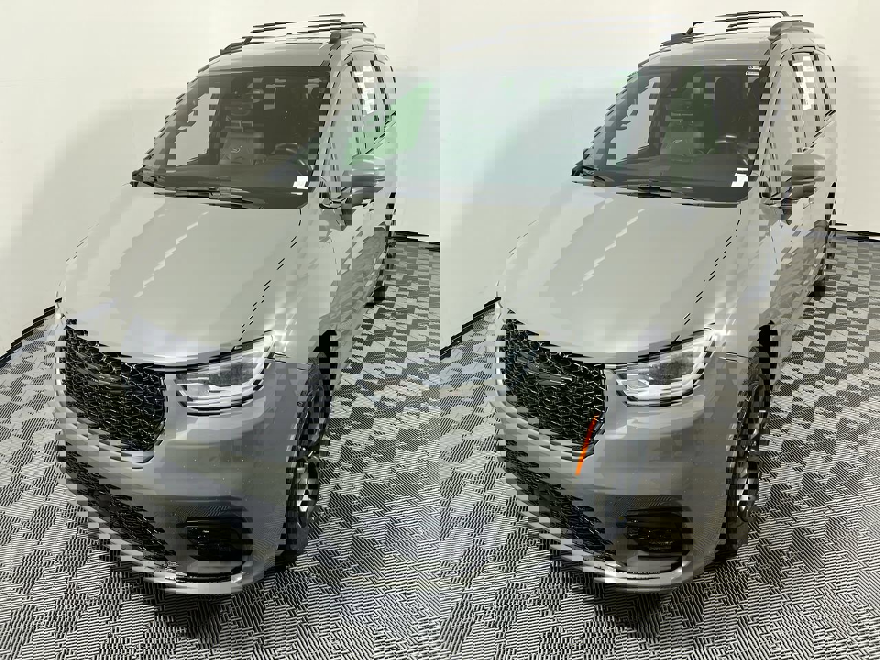 Used 2021 Chrysler Pacifica Touring-L w/ S Appearance Package image 7