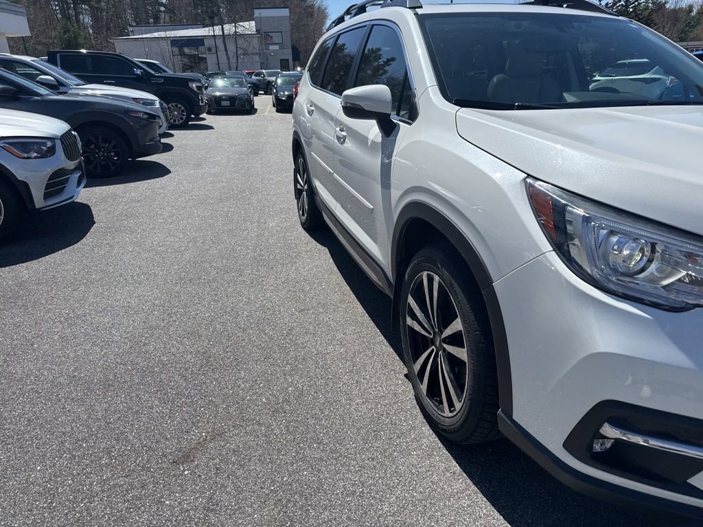Used 2022 Subaru Ascent Limited w/ Technology Package AWD/4WD image 4