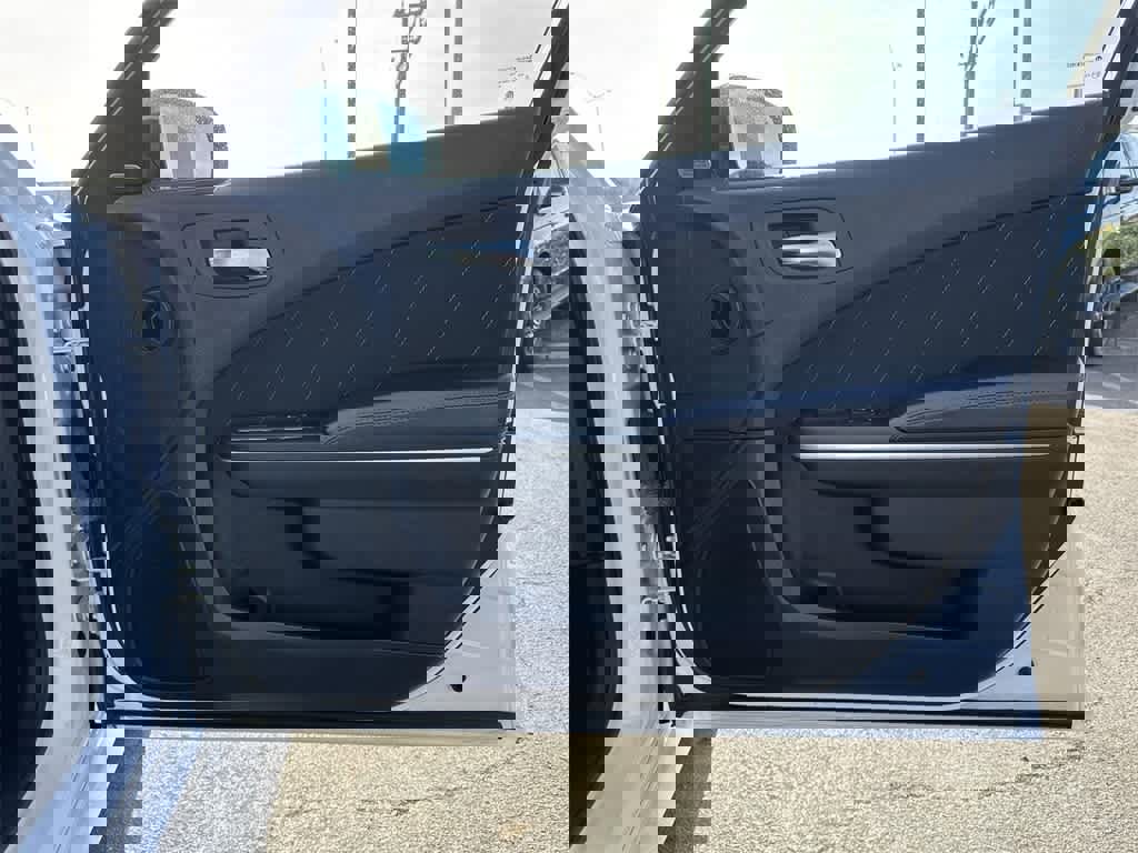 Used 2023 Dodge Charger GT image 33