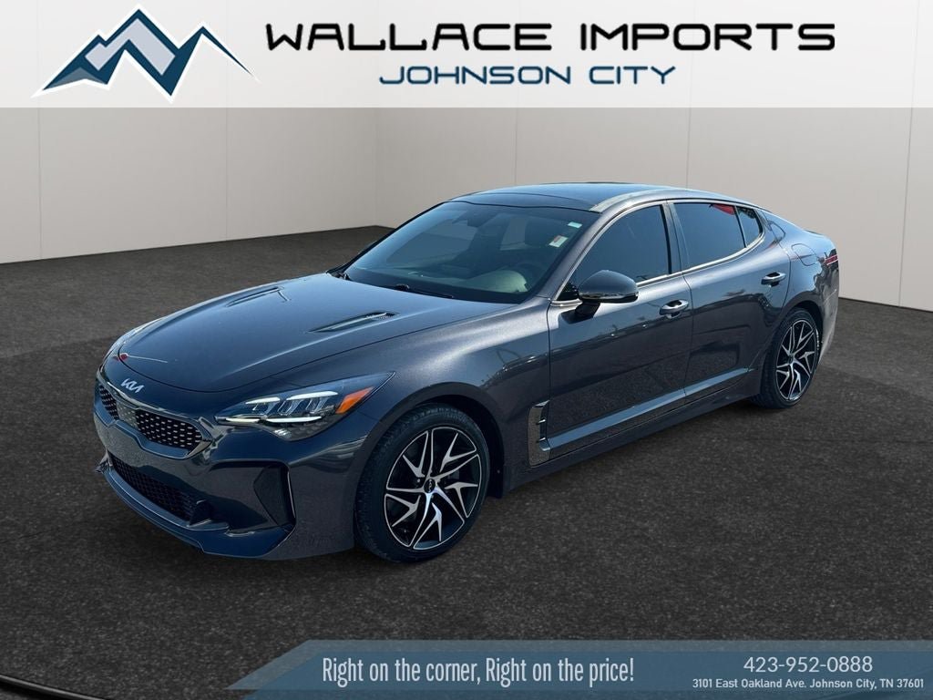 Used 2023 Kia Stinger GT-Line w/ Sun & Sound Package RWD image 2