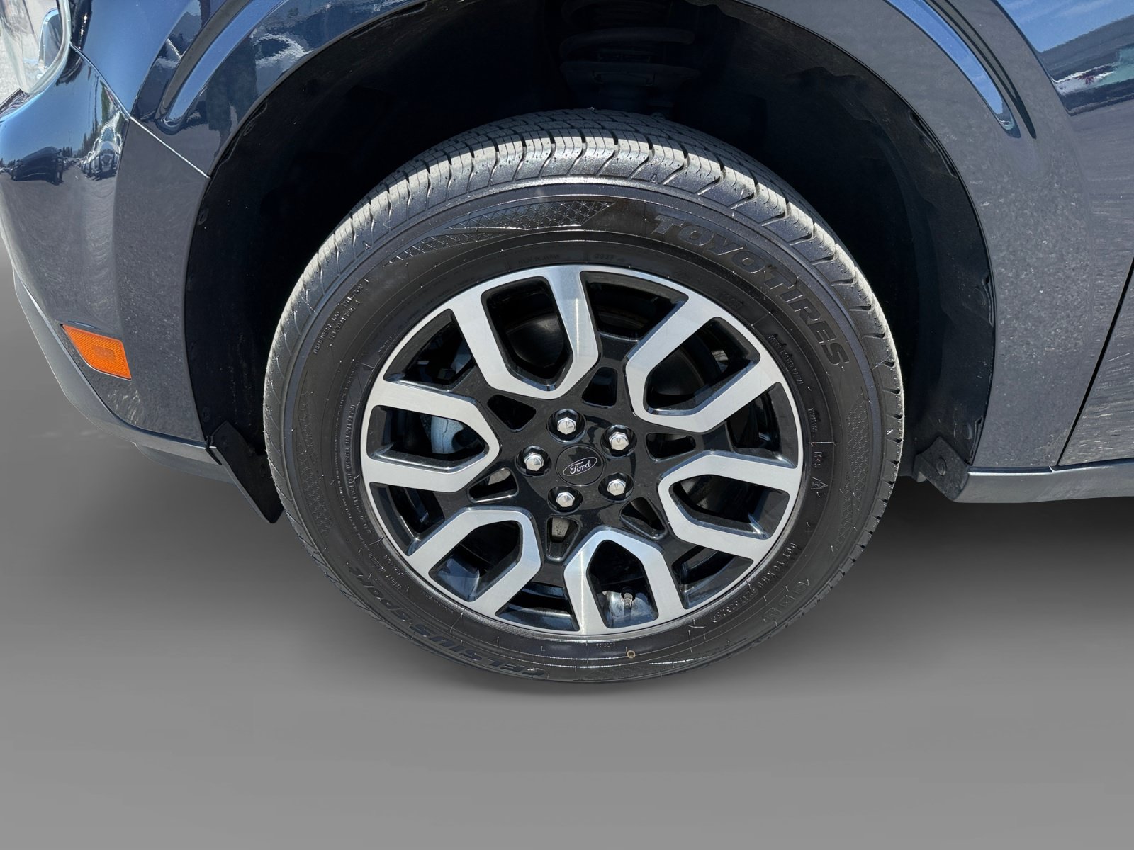 Used 2022 Ford Maverick Lariat w/ Equipment Group 500A Standard AWD/4WD image 9