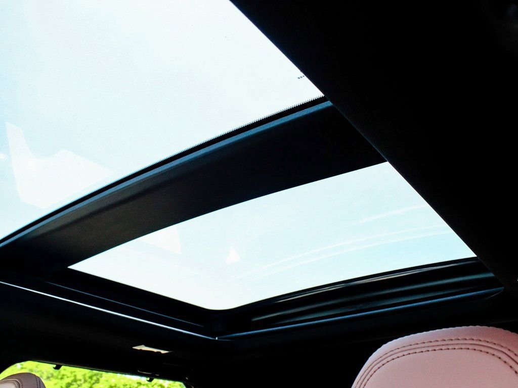 New 2025 Mitsubishi Outlander SEL image 46