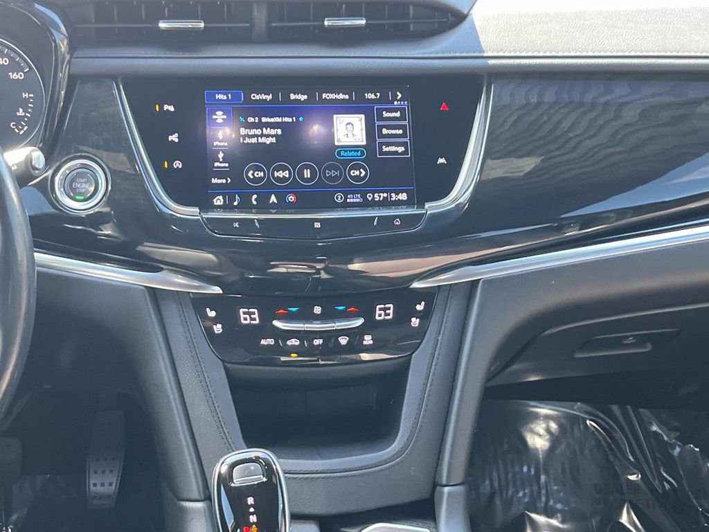 Used 2020 Cadillac XT6 Premium Luxury image 16