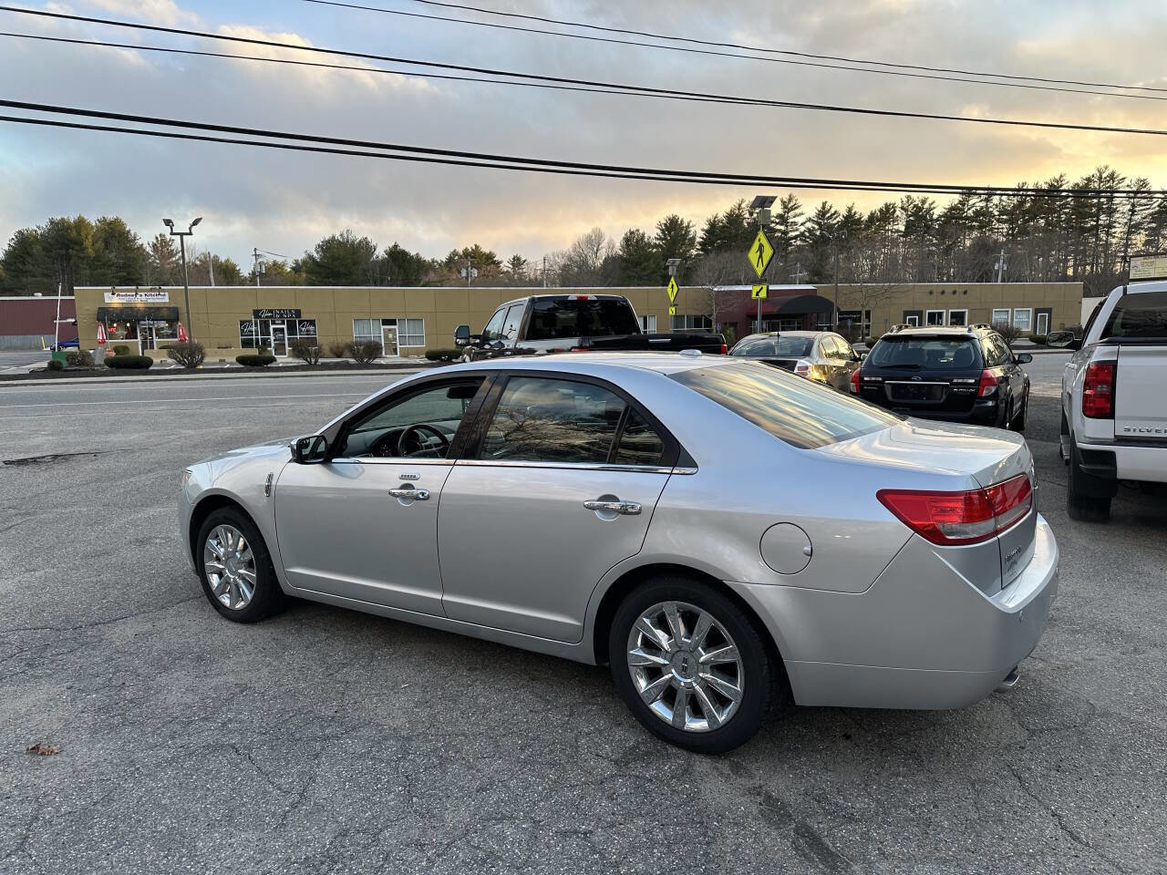 Used 2012 Lincoln MKZ AWD image 15