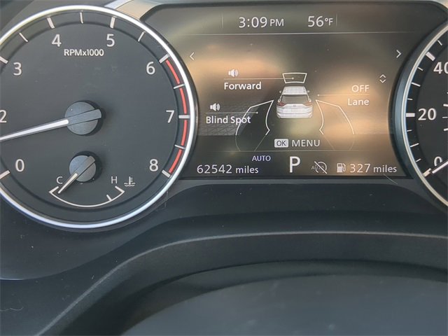 Used 2024 Nissan Rogue SV image 34