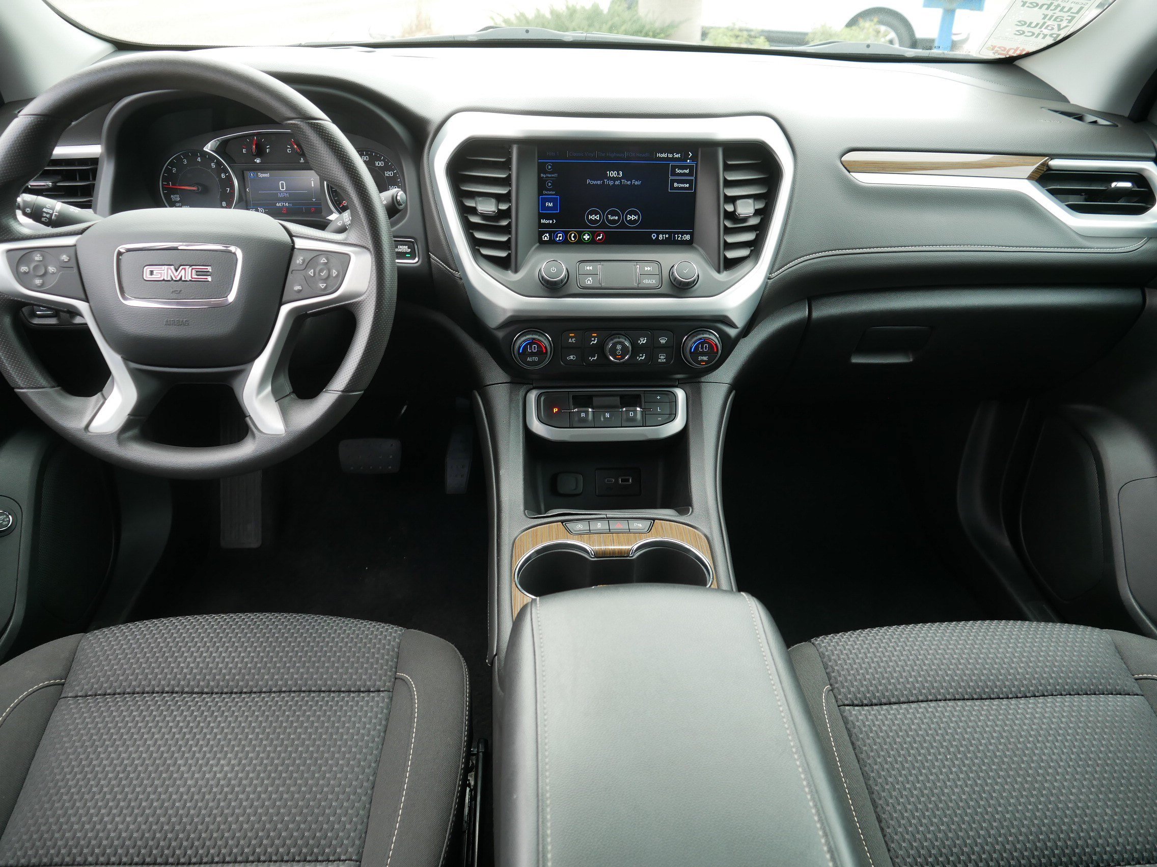 Used 2022 GMC Acadia SLE w/ Driver Convenience Package AWD/4WD image 10